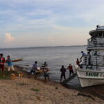 Expedição conclui entrega de treze toneladas de alimentos para pescadores da várzea em Santarém 10 IMG 1726 scaled 1