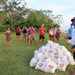 Expedição conclui entrega de treze toneladas de alimentos para pescadores da várzea em Santarém 11 IMG 1746 scaled 1