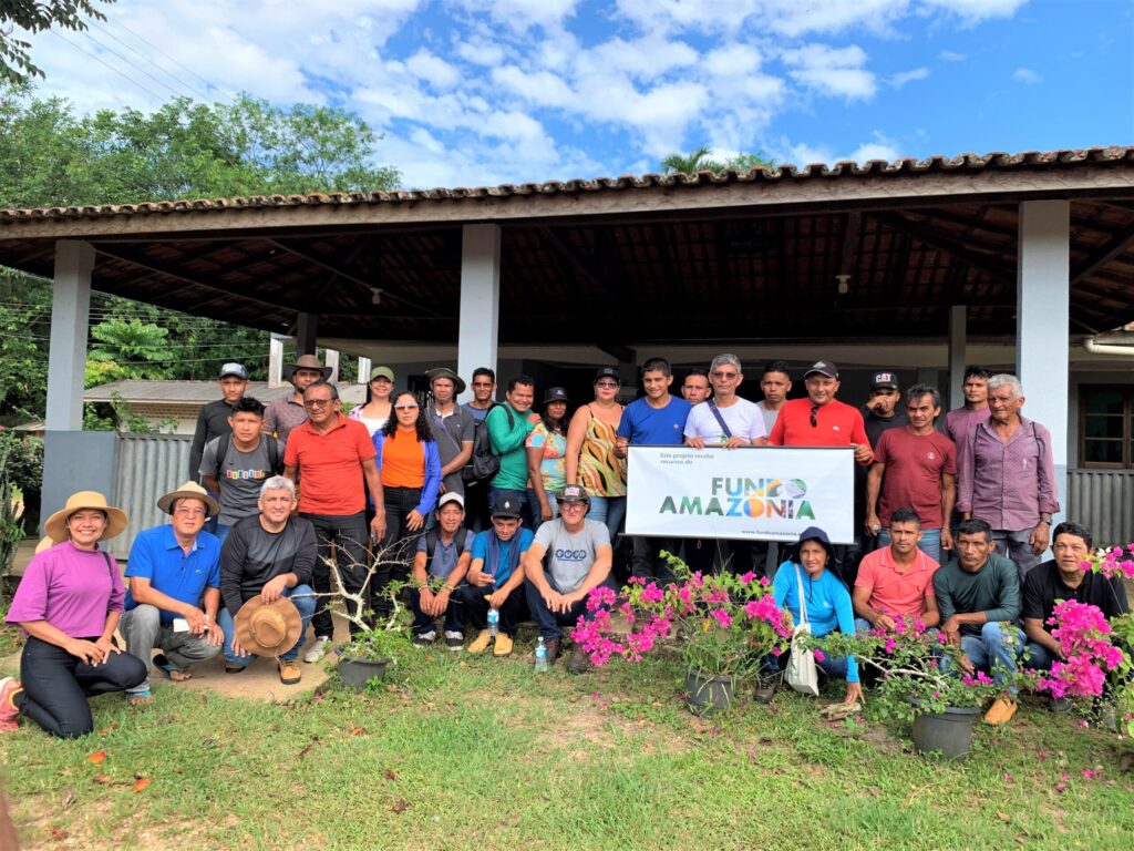 Produtores familiares participam de intercâmbio em Tomé-Açu para fortalecer produções de sistemas agroflorestais 11 intercambio 4 scaled 2