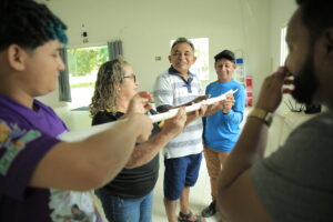 Parcerias governamentais impulsionam e escutam mulheres e jovens recém-formados em cooperativismo e associativismo da agricultura familiar agroextrativista 6 7Q6A9345 scaled 1