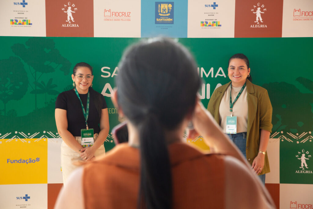 Primeiro dia de seminário sobre Saúde e clima na Amazônia inicia diálogo coletivo unindo comunidades, governo e ciência em Santarém 28 U6A0002 scaled 1