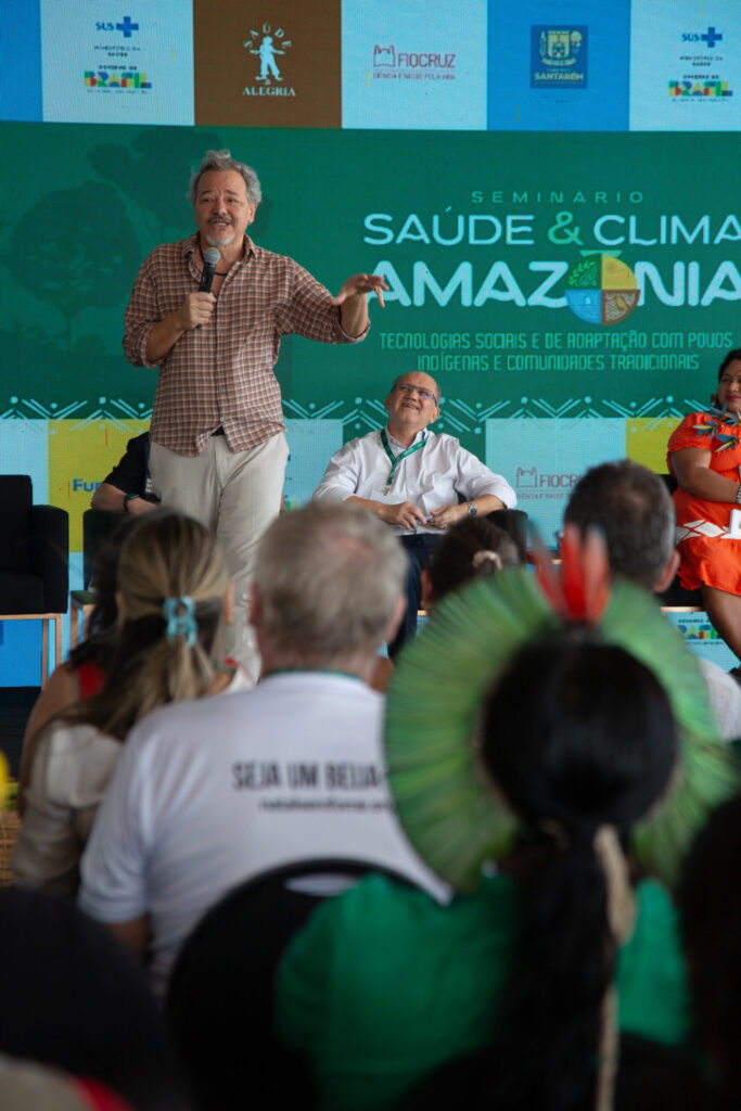 Primeiro dia de seminário sobre Saúde e clima na Amazônia inicia diálogo coletivo unindo comunidades, governo e ciência em Santarém 32 U6A0111 scaled 1