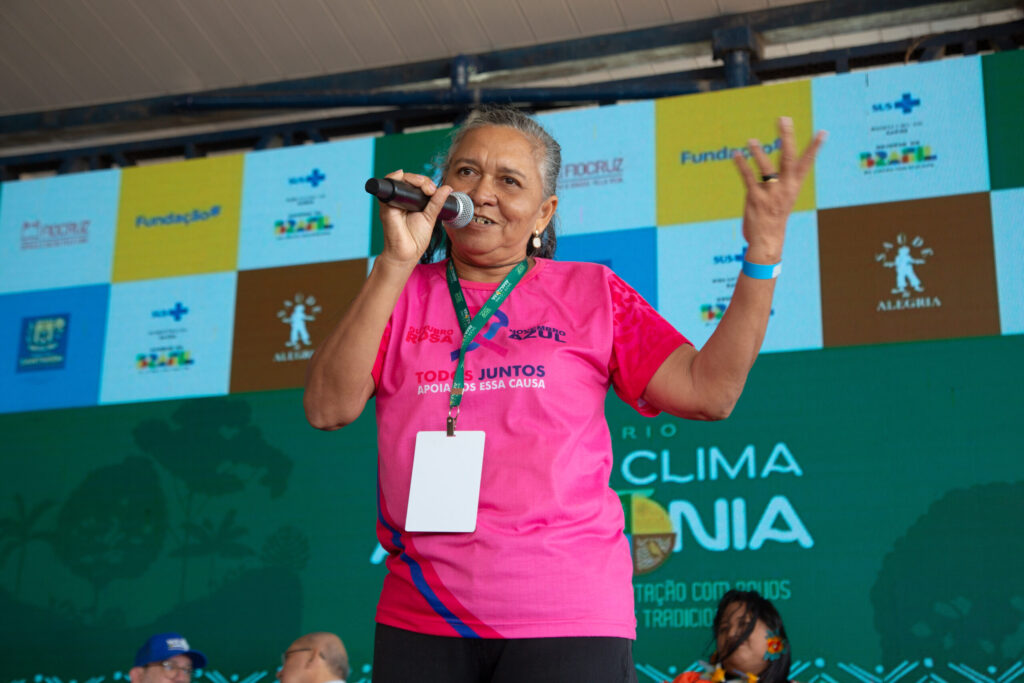 Primeiro dia de seminário sobre Saúde e clima na Amazônia inicia diálogo coletivo unindo comunidades, governo e ciência em Santarém 36 U6A0309 scaled 1