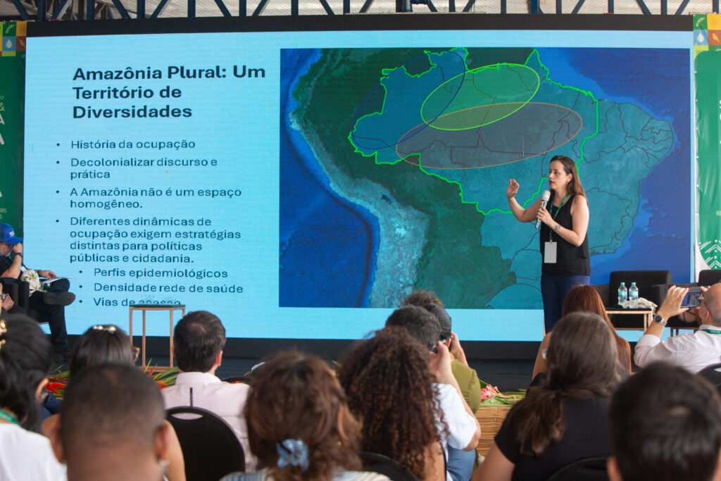 Primeiro dia de seminário sobre Saúde e clima na Amazônia inicia diálogo coletivo unindo comunidades, governo e ciência em Santarém 10 U6A0624 scaled 1