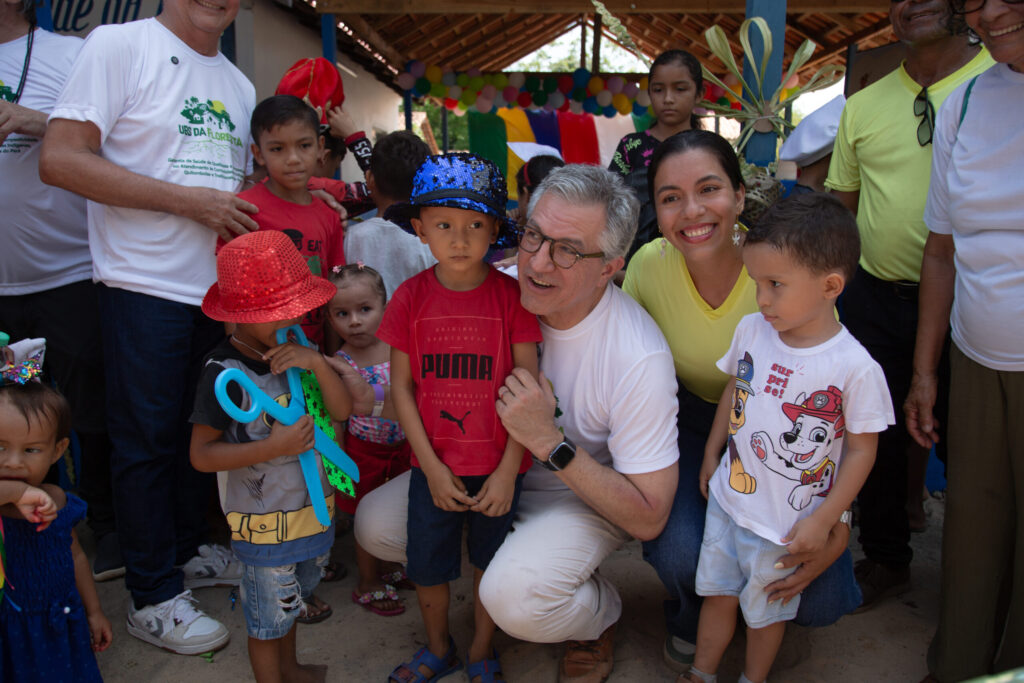 Com a presença do Ministro da Saúde, mais uma UBS DA FLORESTA é inaugurada e pode virar referência para políticas adaptadas de saúde para Amazônia 18 U6A2118 1 scaled 1