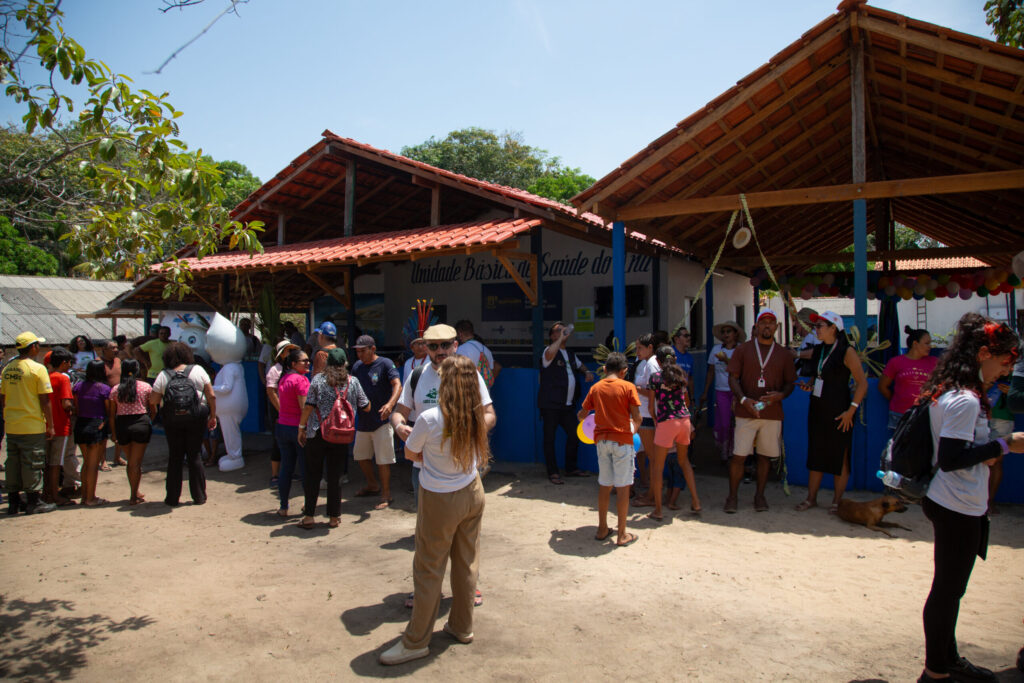 Com a presença do Ministro da Saúde, mais uma UBS DA FLORESTA é inaugurada e pode virar referência para políticas adaptadas de saúde para Amazônia 30 U6A2366 scaled 1