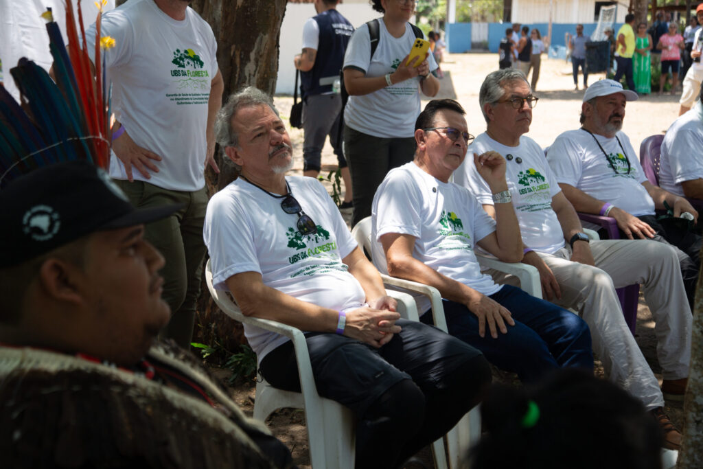Com a presença do Ministro da Saúde, mais uma UBS DA FLORESTA é inaugurada e pode virar referência para políticas adaptadas de saúde para Amazônia 34 U6A2462 scaled 1