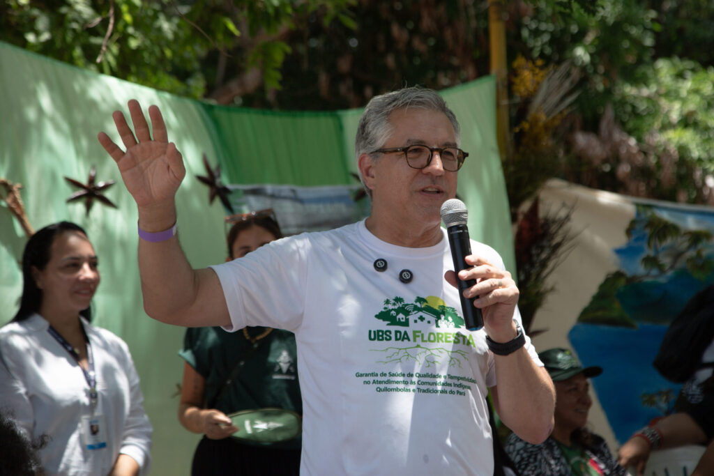 Com a presença do Ministro da Saúde, mais uma UBS DA FLORESTA é inaugurada e pode virar referência para políticas adaptadas de saúde para Amazônia 35 U6A2602 scaled 1
