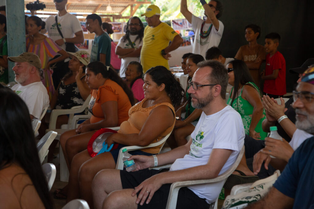 Com a presença do Ministro da Saúde, mais uma UBS DA FLORESTA é inaugurada e pode virar referência para políticas adaptadas de saúde para Amazônia 39 U6A2793 scaled 1