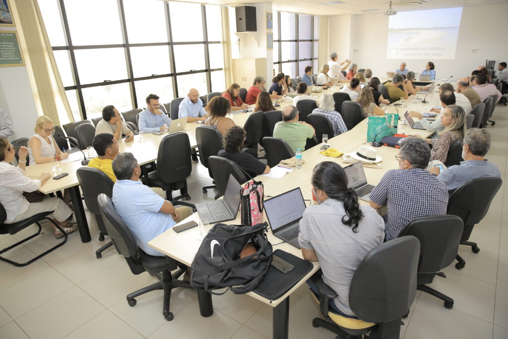 Fiocruz e Ministério da Saúde conhecem tecnologias sociais e discutem caminhos para um SUS adaptado à realidade amazônica 32 IMG 0208