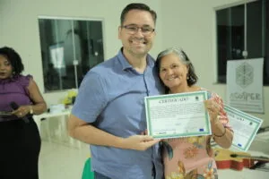 Parcerias governamentais impulsionam e escutam mulheres e jovens recém-formados em cooperativismo e associativismo da agricultura familiar agroextrativista 12 7Q6A0283 scaled 1