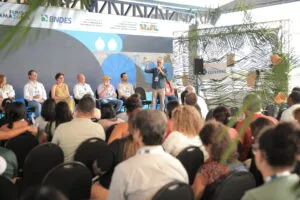 Política pública de acesso à água é discutida em seminário nacional em Santarém, PA 9 IMG 5615 scaled 1